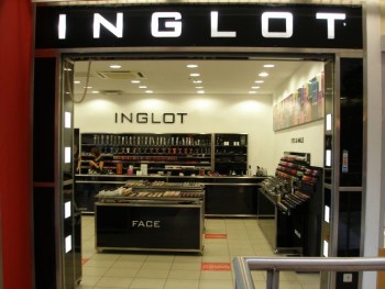 Salon firmy Inglot