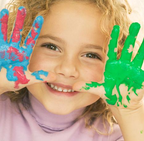 Girl_with_paint